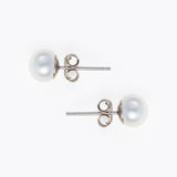 Silver Pearl Earrings